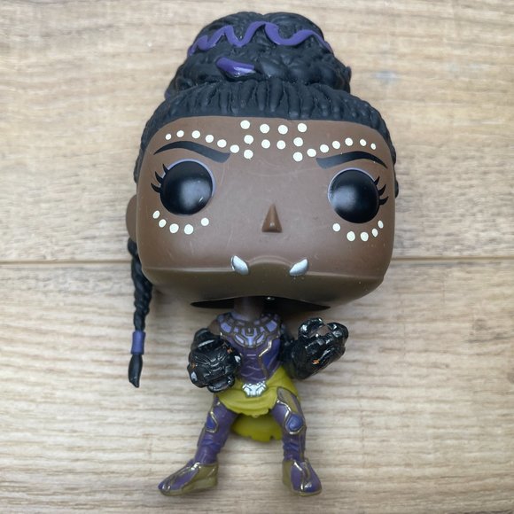 Funko Pop Marvel: Shuri - Picture 1 of 2